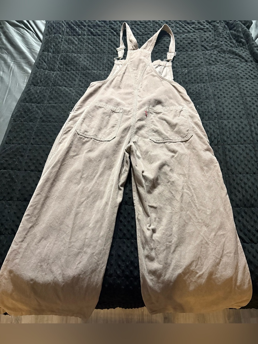 Women’s Levi’s Strauss wide leg corduroy oversized baggy Overalls - Picture 8 of 12